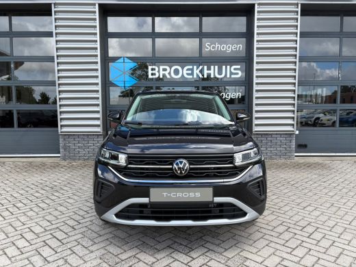 Volkswagen T-Cross Life Edition | 'App-Connect' draadloze smartphone integratie | Achterlichten LED | Afstandscontro... ActivLease financial lease