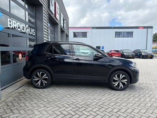 Volkswagen T-Cross Life Edition | 'App-Connect' draadloze smartphone integratie | Achterlichten LED | Afstandscontro... ActivLease financial lease