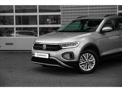 Volkswagen T-Roc 1.0 TSI 110PK Life | AIRCO | ADAPT. CRUISE | APP. CONNECT | LED | 16 INCH | VERLENGDE FABR. GARAN... ActivLease financial lease