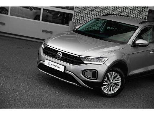 Volkswagen T-Roc 1.0 TSI 110PK Life | AIRCO | ADAPT. CRUISE | APP. CONNECT | LED | 16 INCH | VERLENGDE FABR. GARAN... ActivLease financial lease