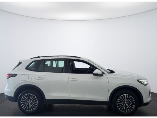 Volkswagen Tiguan 1.5 TSI 204PK eHybrid DSG LIFE 360&deg;CAMERA/HARMAN-KARDON/HEAD-UP/TREKHAAK *Fabrieksgarantie 2030* ActivLease financial lease