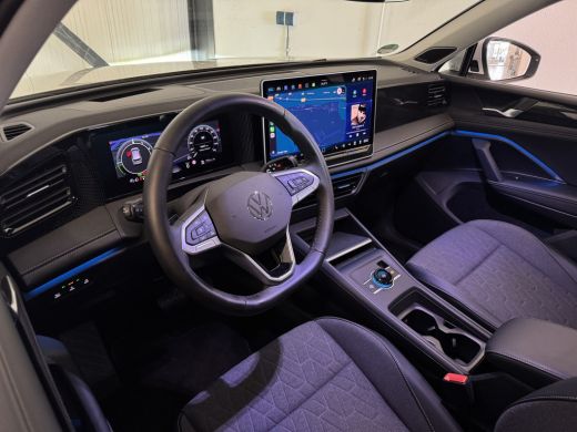 Volkswagen Tiguan 1.5 TSI 204PK eHybrid DSG LIFE 360&deg;CAMERA/HARMAN-KARDON/HEAD-UP/TREKHAAK *Fabrieksgarantie 2030* ActivLease financial lease