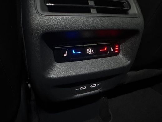 Volkswagen Tiguan 1.5 TSI 204PK eHybrid DSG LIFE 360&deg;CAMERA/HARMAN-KARDON/HEAD-UP/TREKHAAK *Fabrieksgarantie 2030* ActivLease financial lease