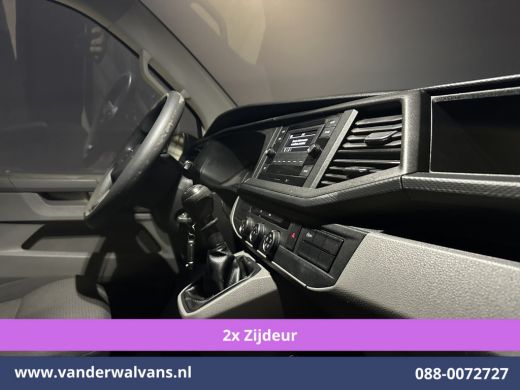 Volkswagen Transporter 2.0 TDI 150pk L1H1 Inrichting Euro6 Airco | 2x Zijdeur | 2500kg Trekhaak | Parkeersensoren ActivLease financial lease