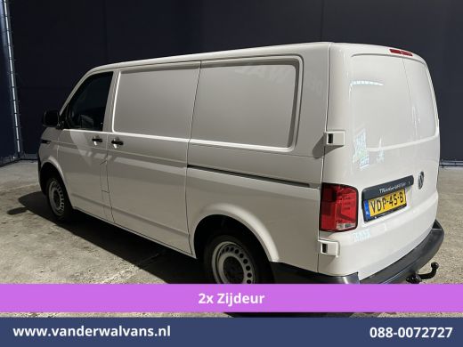 Volkswagen Transporter 2.0 TDI 150pk L1H1 Inrichting Euro6 Airco | 2x Zijdeur | 2500kg Trekhaak | Parkeersensoren ActivLease financial lease