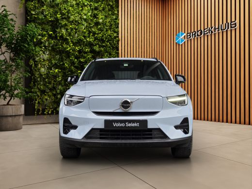 Volvo  EX40 Single Motor Extended Range Plus 82 kWh | Trekhaak | Camera | Stuur/stoelverwarming | Adaptive Cr... ActivLease financial lease