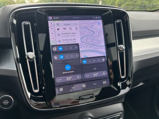 Volvo  XC40 2.0 B4 Plus Dark | Panoramadak | Harman/Kardon | Trekhaak | Camera | ActivLease financial lease