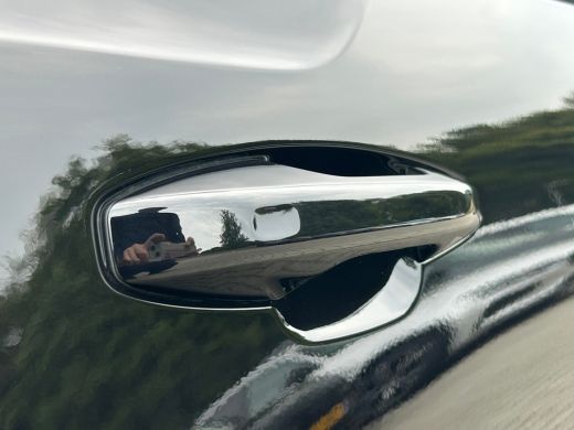 Volvo  XC40 2.0 B4 Plus Dark | Panoramadak | Harman/Kardon | Trekhaak | Camera | ActivLease financial lease