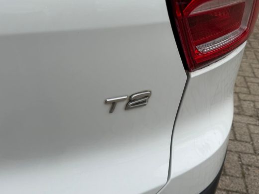 Volvo  XC40 T2 129PK Automaat Momentum Core | Climate Pack | Park Assist Pack ActivLease financial lease