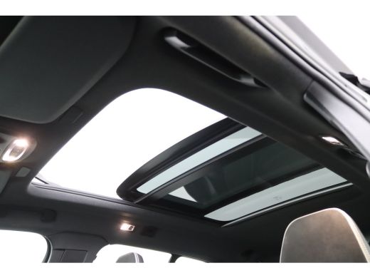 Volvo  XC40 T4 Recharge R-Design | Trekhaak | Panoramadak | SoH 86% | BLIS | 360 Camera | Adaptive Cruise | H... ActivLease financial lease