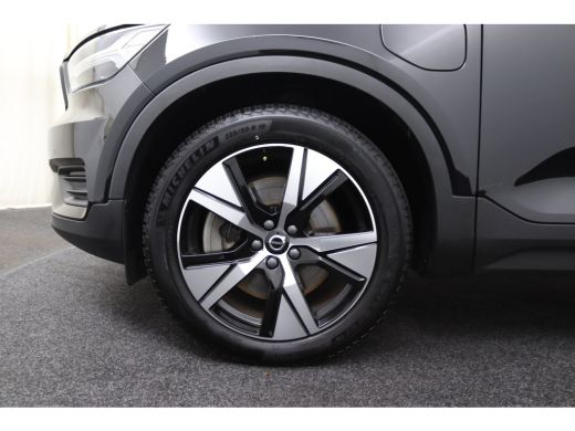 Volvo  XC40 T4 Recharge R-Design | Trekhaak | Panoramadak | SoH 86% | BLIS | 360 Camera | Adaptive Cruise | H... ActivLease financial lease