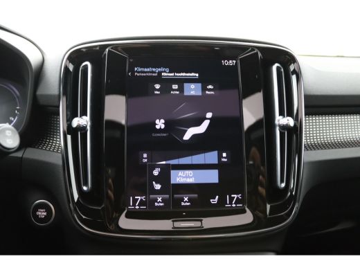 Volvo  XC40 T4 Recharge R-Design | Trekhaak | Panoramadak | SoH 86% | BLIS | 360 Camera | Adaptive Cruise | H... ActivLease financial lease
