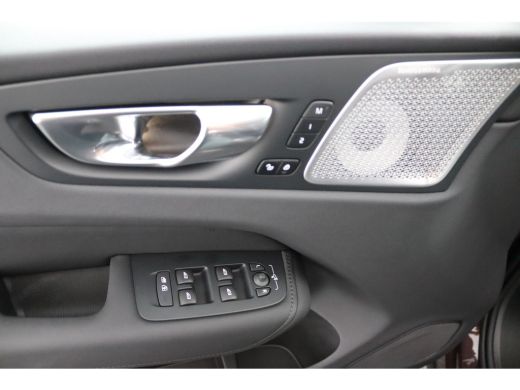 Volvo  XC60 T8 AWD Ultra Bright Exec. Ed. | Luchtvering | Trekhaak | Bowers & Wilkins | Massega | Snel Leverb... ActivLease financial lease