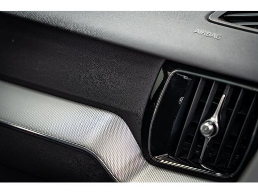 Volvo  XC60 T6 350PK Plus Bright | Elek Achterklep | Cruise Control | Panoramadak | Memory ActivLease financial lease