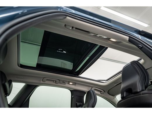 Volvo  XC60 T6 350PK Plus Bright | Elek Achterklep | Cruise Control | Panoramadak | Memory ActivLease financial lease