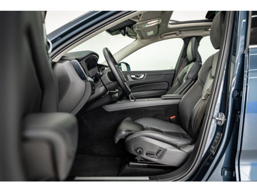 Volvo  XC60 T6 350PK Plus Bright | Elek Achterklep | Cruise Control | Panoramadak | Memory ActivLease financial lease