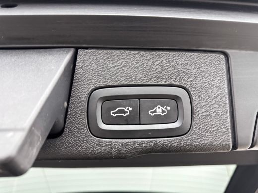 Volvo  XC60 T6 Recharge Inscription Expression | LONG RANGE | 18" | Panoramadak | Trekhaak | Leder | Stoel/St... ActivLease financial lease