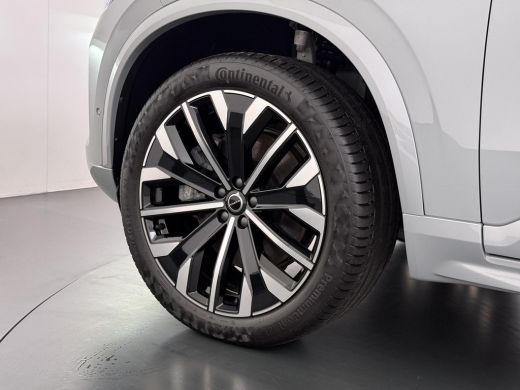 Volvo  XC90 2.0 T8 Plug-in hybrid AWD Plus Dark VAN:69.900,- VOOR:67.877,- UW HERFSTVOORDEEL:2.023,- ACC | AP... ActivLease financial lease