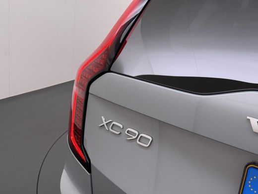 Volvo  XC90 2.0 T8 Plug-in hybrid AWD Plus Dark VAN:69.900,- VOOR:67.877,- UW HERFSTVOORDEEL:2.023,- ACC | AP... ActivLease financial lease