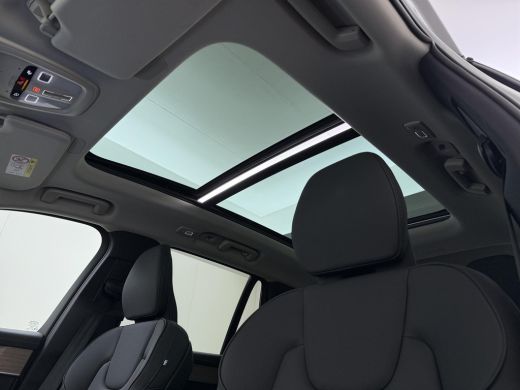 Volvo  XC90 2.0 T8 Plug-in hybrid AWD Plus Dark VAN:69.900,- VOOR:67.877,- UW HERFSTVOORDEEL:2.023,- ACC | AP... ActivLease financial lease