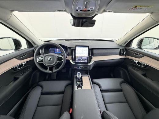 Volvo  XC90 2.0 T8 Plug-in hybrid AWD Plus Dark VAN:69.900,- VOOR:67.877,- UW HERFSTVOORDEEL:2.023,- ACC | AP... ActivLease financial lease