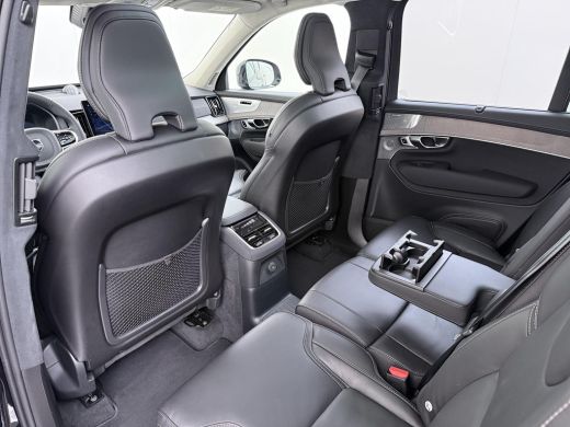 Volvo  XC90 2.0 T8 Plug-in hybrid AWD Ultra Dark VAN:77.900,- VOOR:71.877,- UW HERFSTVOORDEEL:6.023,-BOWERS &... ActivLease financial lease