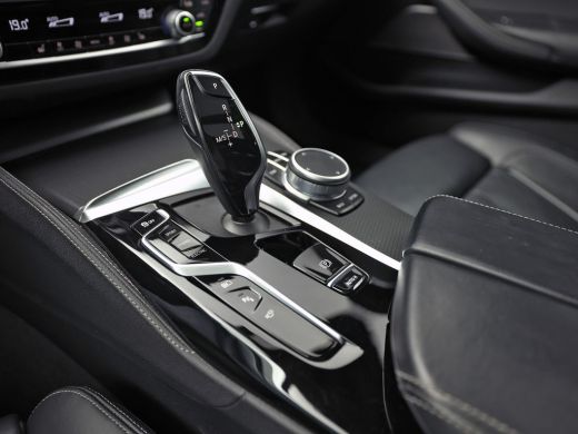 BMW 5 Serie 530e M Sport High Executive 293Pk (PANORAMADAK, M PAKKET, LASER LED, HEAD-UP DISPLAY, 360 CAMERA,... ActivLease financial lease