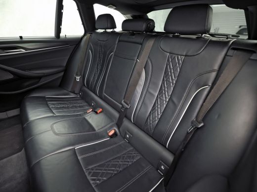 BMW 5 Serie 530e M Sport High Executive 293Pk (PANORAMADAK, M PAKKET, LASER LED, HEAD-UP DISPLAY, 360 CAMERA,... ActivLease financial lease