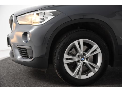 BMW X1 sDrive18i *1ste Eigenaar*Leer*Navigatie*Trekhaak*Carplay* ActivLease financial lease