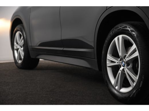 BMW X1 sDrive18i *1ste Eigenaar*Leer*Navigatie*Trekhaak*Carplay* ActivLease financial lease