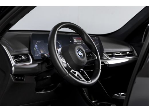 BMW X1 xDrive25e 245 PK M-Sport | Premium Pack | S/K-Panodak | Elek. Trekhaak | Dig. Cockpit | Cruise | ... ActivLease financial lease