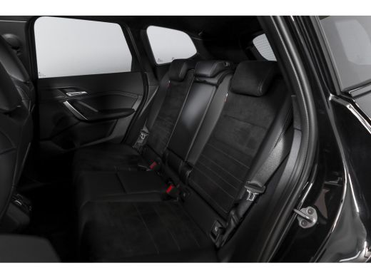BMW X1 xDrive25e 245 PK M-Sport | Premium Pack | S/K-Panodak | Elek. Trekhaak | Dig. Cockpit | Cruise | ... ActivLease financial lease
