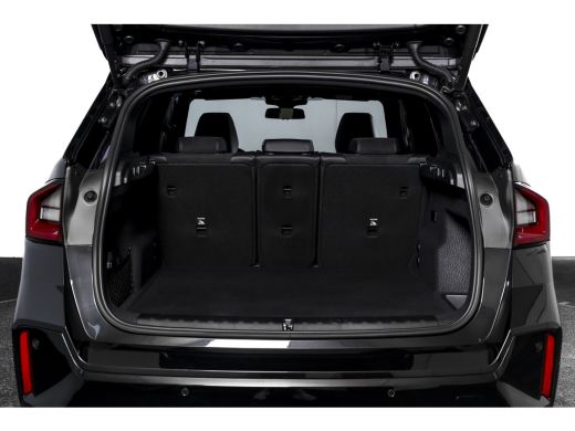 BMW X1 xDrive25e 245 PK M-Sport | Premium Pack | S/K-Panodak | Elek. Trekhaak | Dig. Cockpit | Cruise | ... ActivLease financial lease