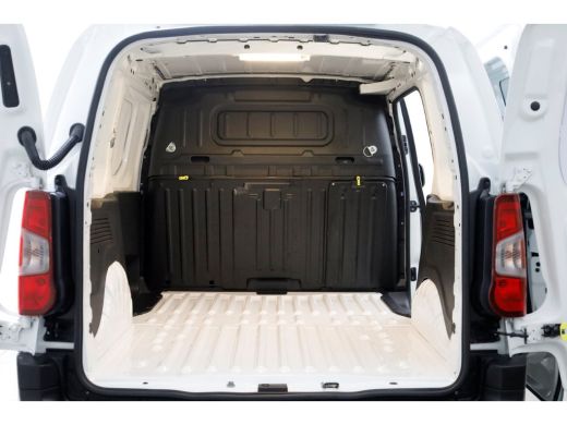 Citroën Berlingo 1.2 PureTech 110pk Benzine Automaat Airco/Navi/3Pers. 06-2020 ActivLease financial lease