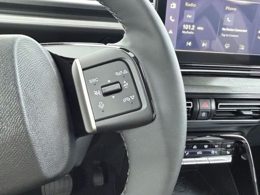 Citroën &euml;-C3 Aircross Max | Achteruitrijcamera | Boordlader 11kW - 3 fasen | Extra getinte achterste zijruiten en achte... ActivLease financial lease