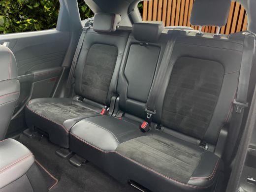 Ford Kuga 2.5 PHEV ST-Line X Adaptieve cruise | Stoel- stuurverw. | Carplay | B&O | Elecktrische kofferklep... ActivLease financial lease