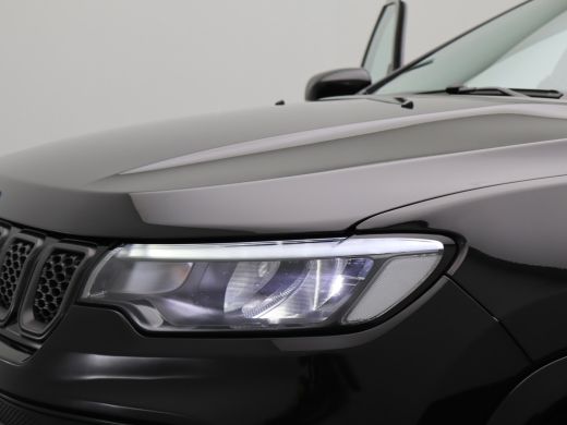 Jeep Compass 4xe 240 Plug-in Hybrid Electric S | Leder | Navi | Adaptieve cruise | Camera | Elek. klep | Keyle... ActivLease financial lease