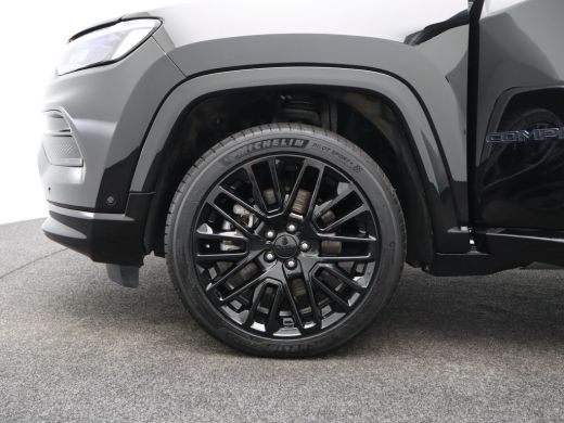 Jeep Compass 4xe 240 Plug-in Hybrid Electric S | Leder | Navi | Adaptieve cruise | Camera | Elek. klep | Keyle... ActivLease financial lease