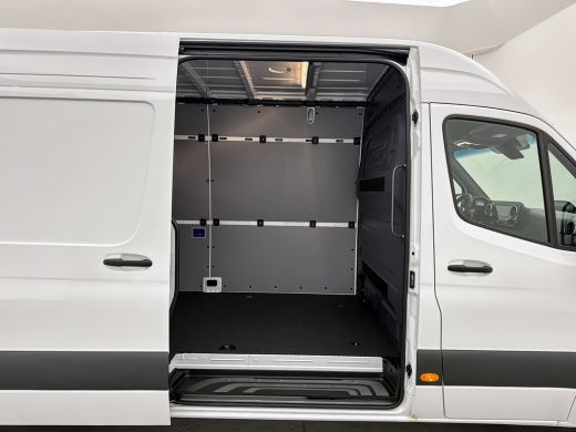 Mercedes-Benz eSprinter 320 L3H2 Pro 81kWh Nieuw Led Snelladen Carplay Betimmering ActivLease financial lease