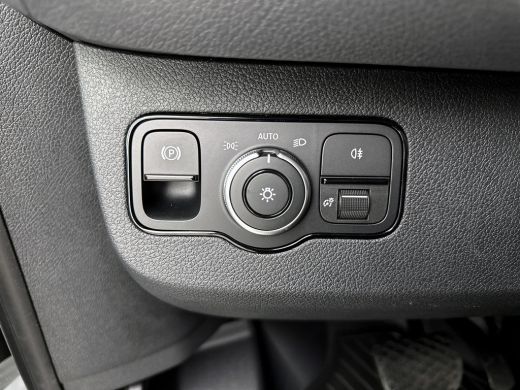 Mercedes-Benz eSprinter 320 L3H2 Pro 81kWh Nieuw Led Snelladen Carplay Betimmering ActivLease financial lease