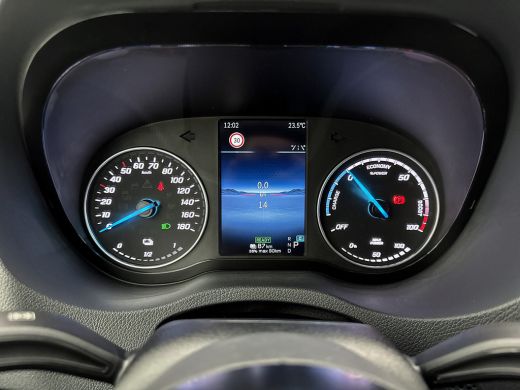 Mercedes-Benz eSprinter 320 L3H2 Pro 81kWh Nieuw Led Snelladen Carplay Betimmering ActivLease financial lease