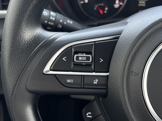 Suzuki Swift 1.2 Comfort Smart Hybrid | Nieuw | Direct uit voorraad leverbaar |  Navigatiesysteem | Adaptieve ... ActivLease financial lease