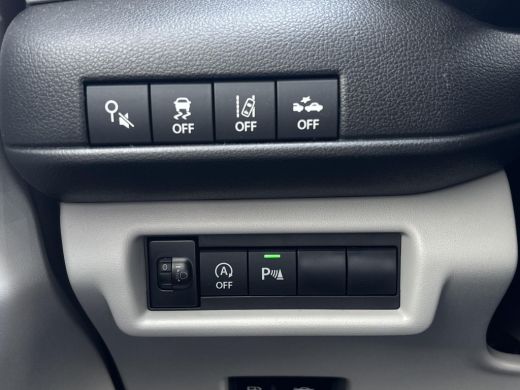 Suzuki Swift 1.2 Comfort Smart Hybrid | Nieuw | Direct uit voorraad leverbaar |  Navigatiesysteem | Adaptieve ... ActivLease financial lease