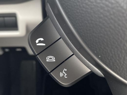 Suzuki Swift 1.2 Style Smart Hybrid | Nieuw | Direct uit voorraad leverbaar |  Navigatiesysteem | Adaptieve Cr... ActivLease financial lease