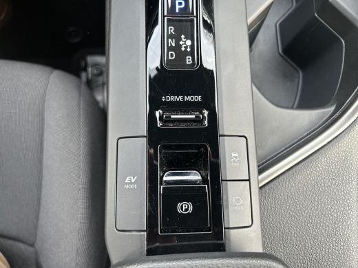 Toyota C-HR 1.8 Hybrid 140 Dynamic ActivLease financial lease