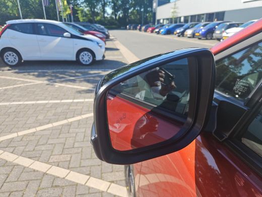 Toyota C-HR+ First Edition 77 kWh ActivLease financial lease