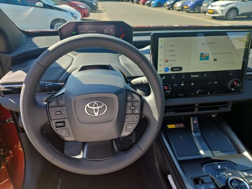 Toyota C-HR+ First Edition 77 kWh ActivLease financial lease