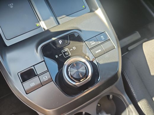 Toyota C-HR+ First Edition 77 kWh ActivLease financial lease