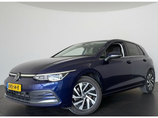 Volkswagen e-Golf 204PK E-HYBRIDE DSG STYLE ALCANTARA/NAVI/CARPLAY ActivLease financial lease