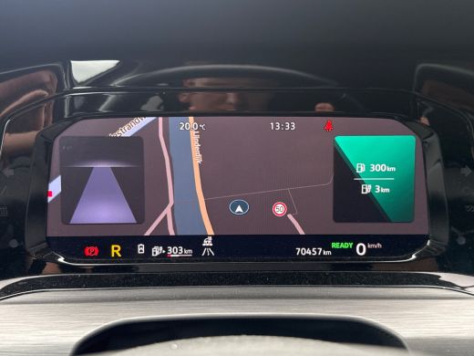 Volkswagen e-Golf 204PK E-HYBRIDE DSG STYLE ALCANTARA/NAVI/CARPLAY ActivLease financial lease